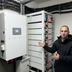 Інвертор Deye 50 кВт та стелаж літієвих акумуляторів у підвалі ОСББ багатоповерхового будинку